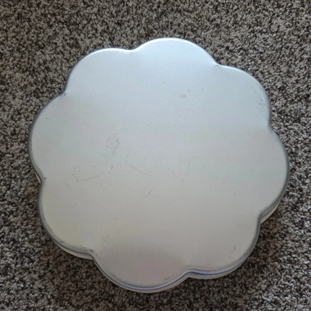 Wilton Performance Pans 12 Inch Petal Cake Pan Aluminum Flower 502-1255 Vtg 1981